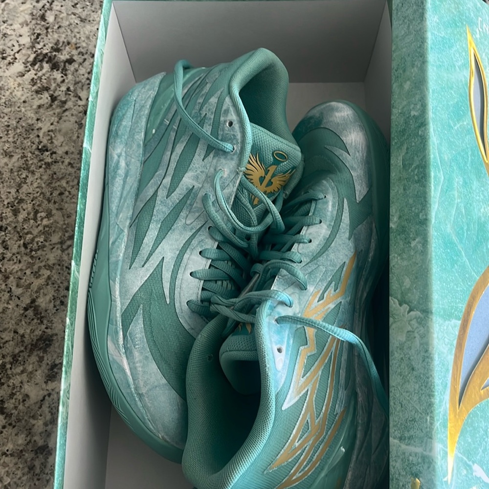 Puma MB.02 basketball shoes